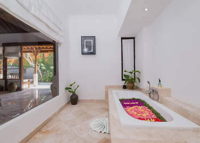 Villa Bidadari *